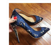 Load image into Gallery viewer, Secret Garden Heels