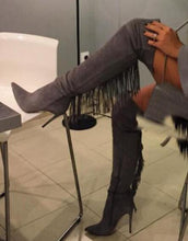 Load image into Gallery viewer, Long Tassel Boots